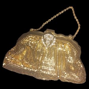 Vintage 1950s Whiting & Davis gold mesh purse w rhinestone clasp wbox & mirror.